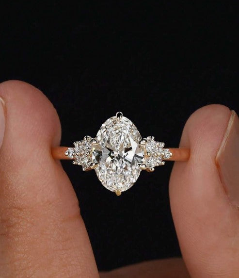 The Isabella - 3ct Oval Trilogy