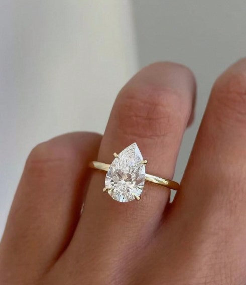 The Alice - 2.5Ct Pear Solitaire